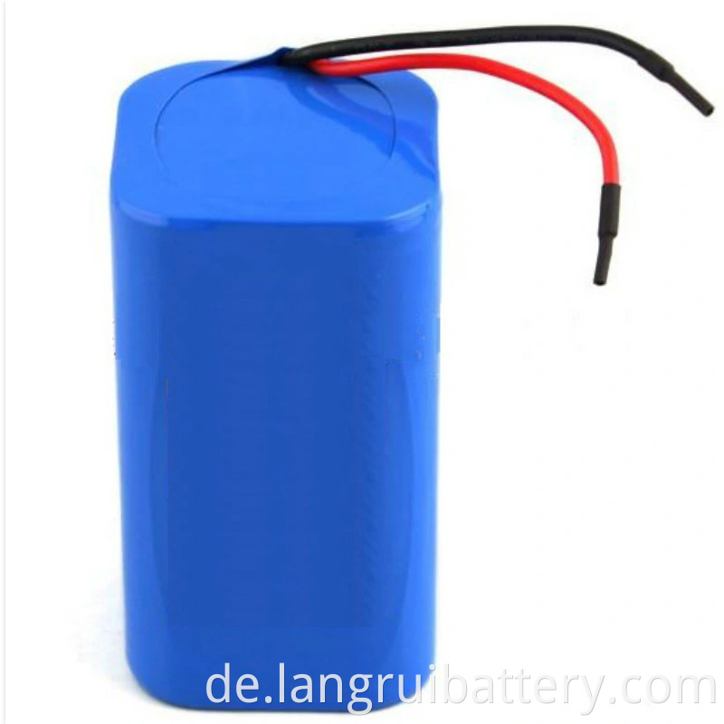 Wiederaufladbar 18650 Lithium 3,7 V 1800 mAH Li-Ion-Batterie für die Energiespeicherung